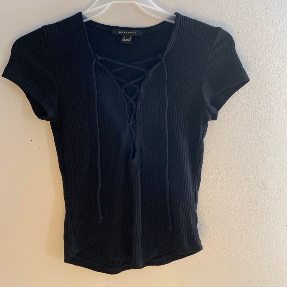 Black ribbed revamped shirt